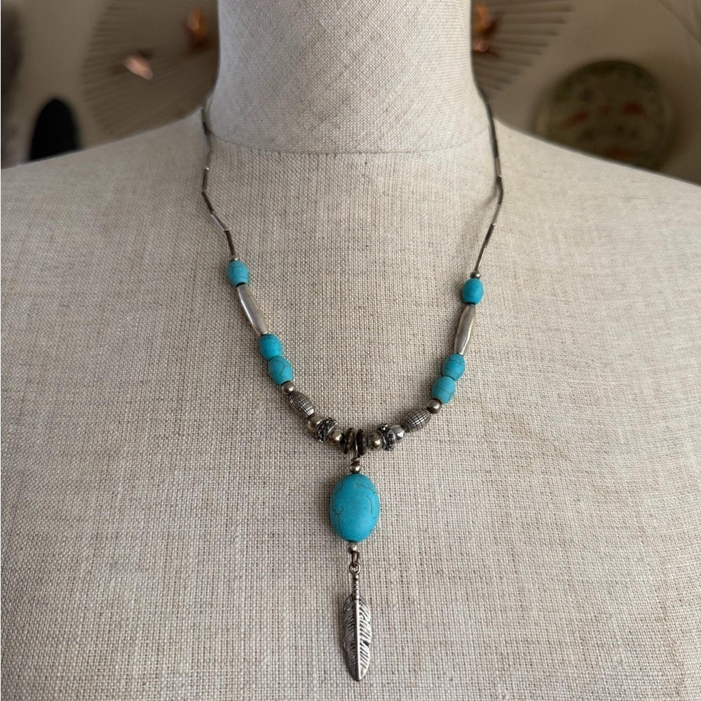 Turquoise Color Bead & Silver Tone Feather Pendant Necklace